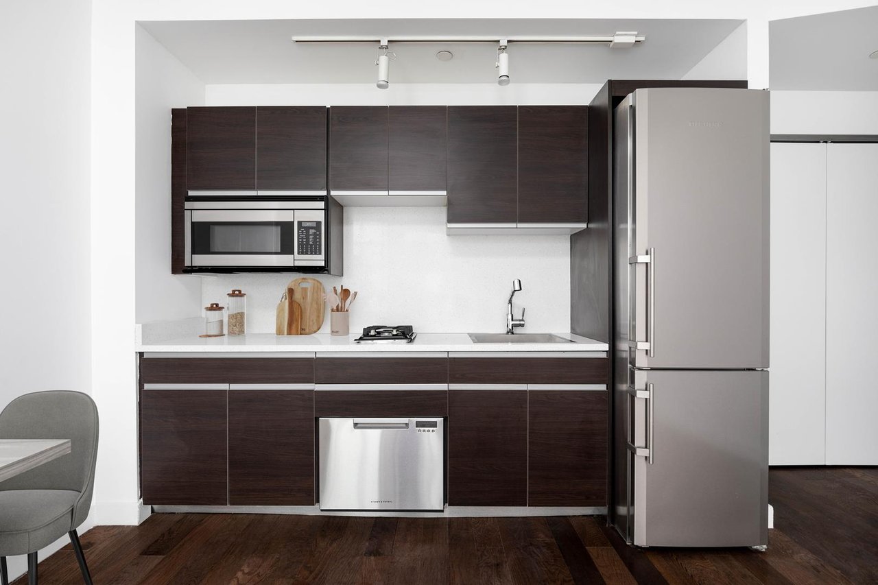 116 John Street, Apt 2508