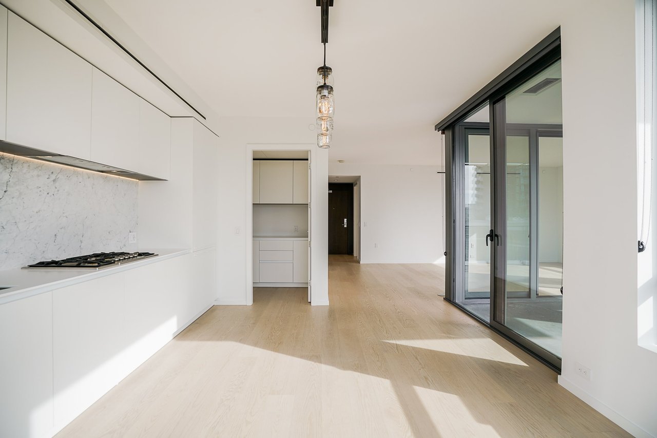 1171 Jervis St, #802
