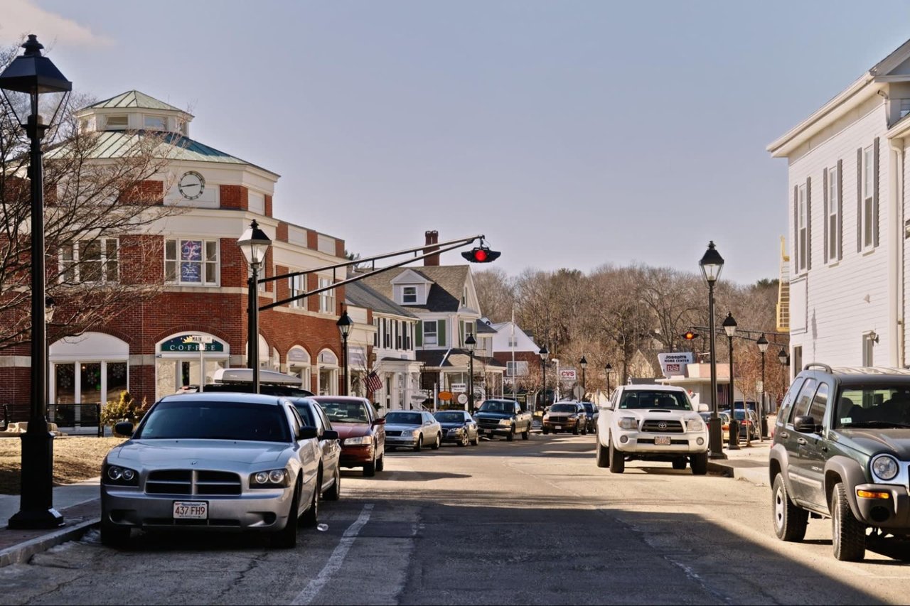 Everything You Need to Know About Moving to Hingham