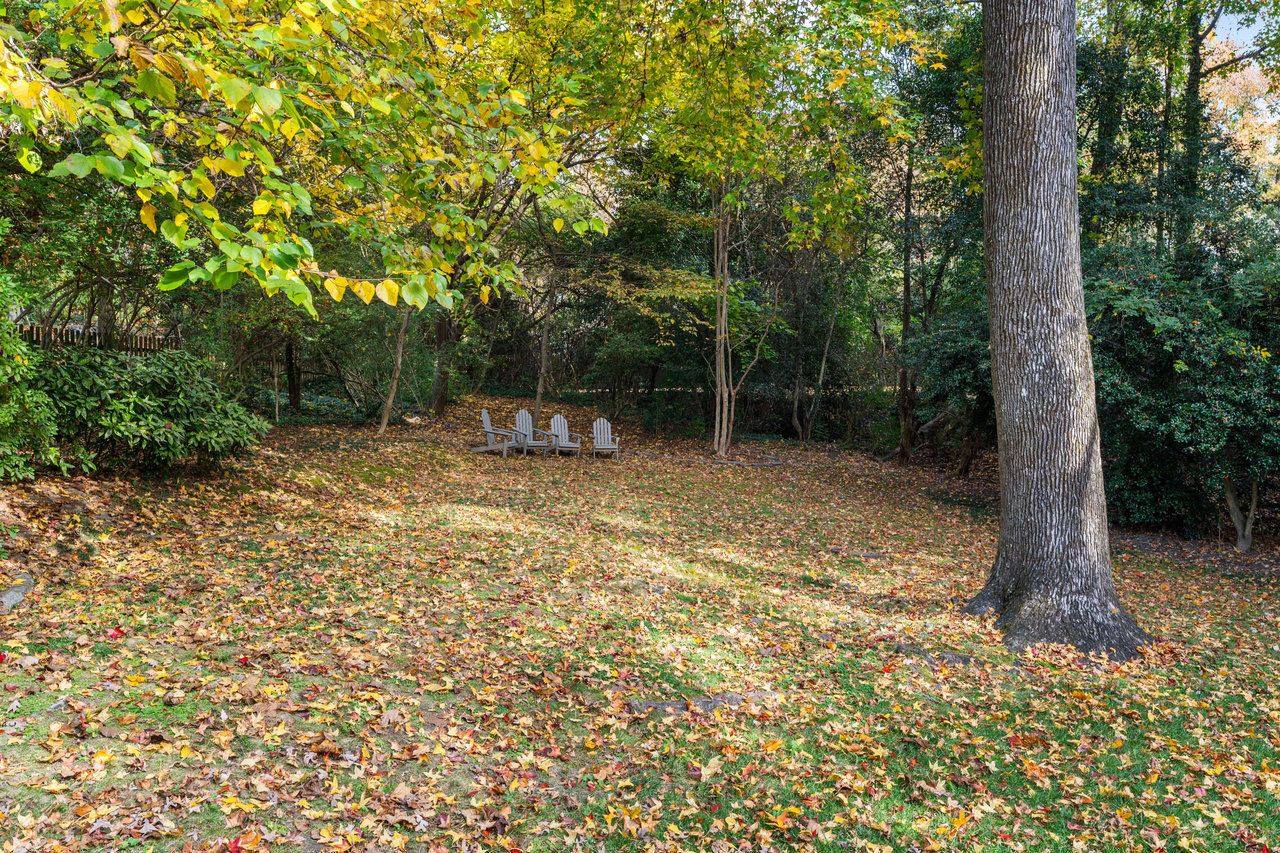 3627 Kingsboro Road NE
