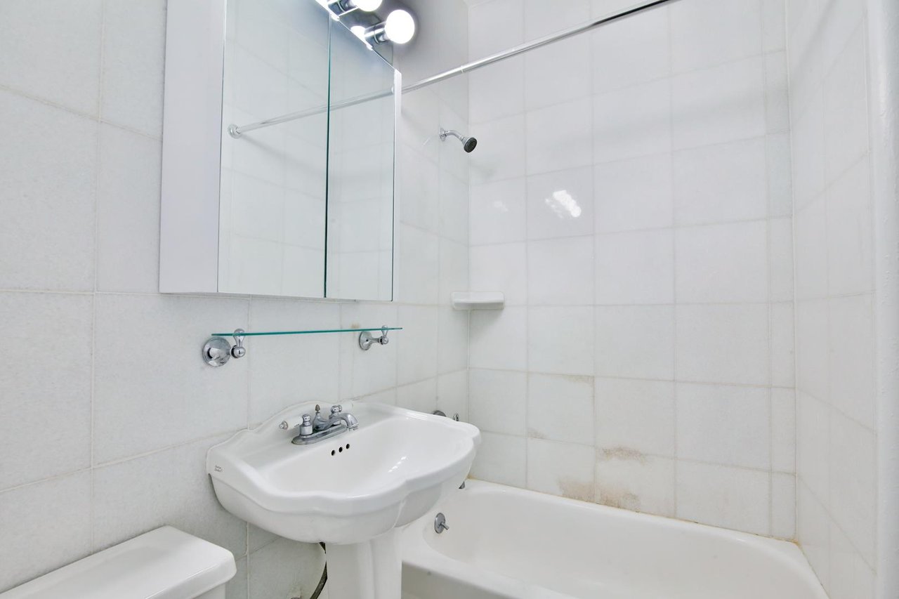 102 West 80th Street, Apt 62