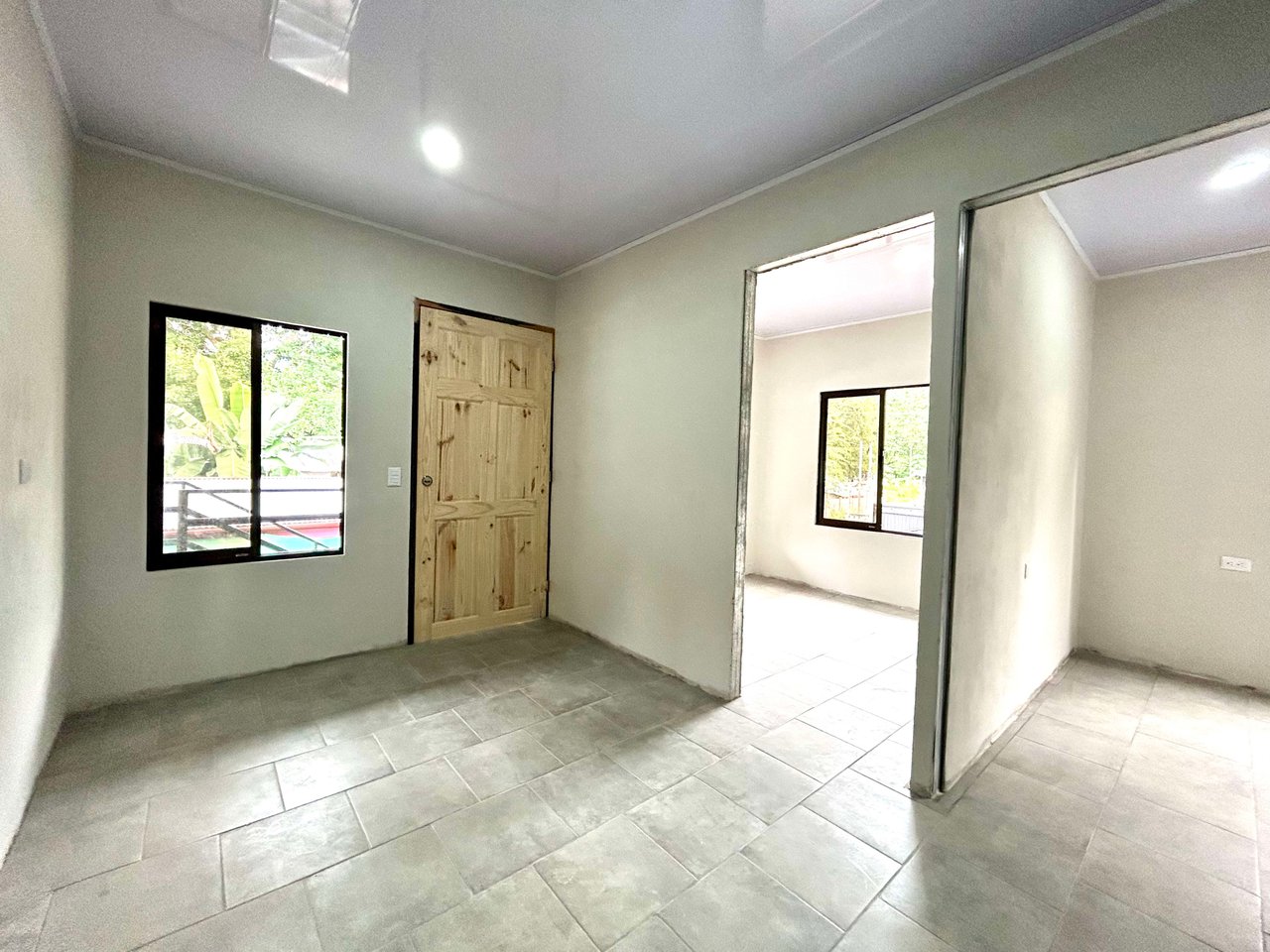 4-Units Mini Apartment In Uvita, Potential Rental income