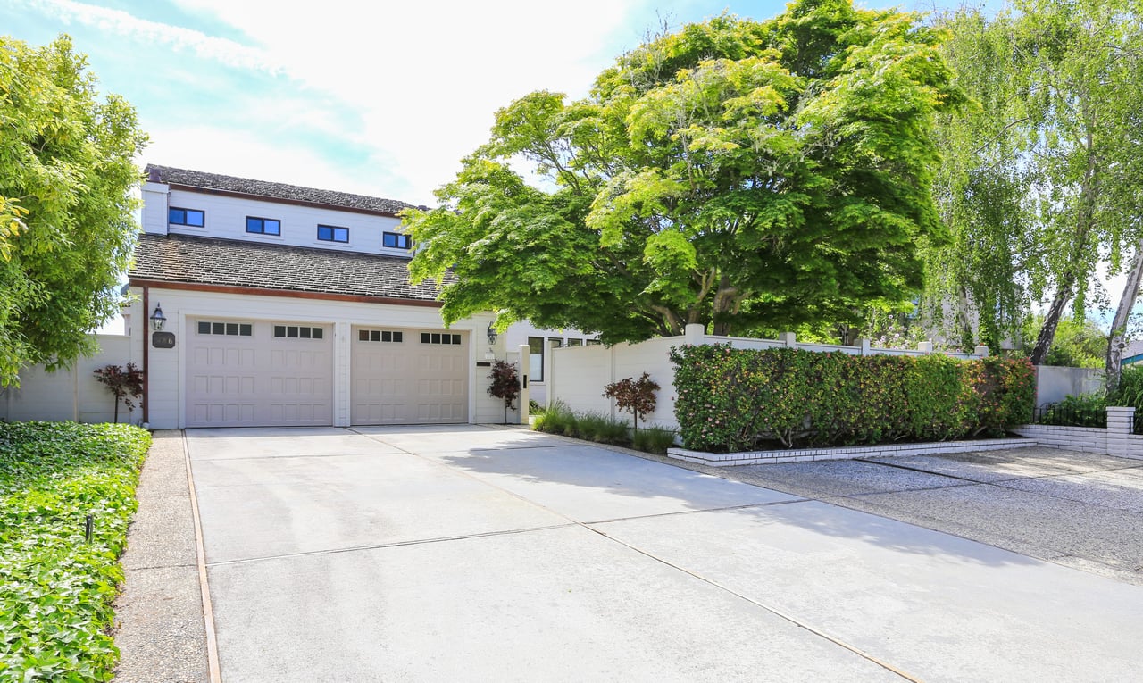 Seascape Beach Estates Executive Home