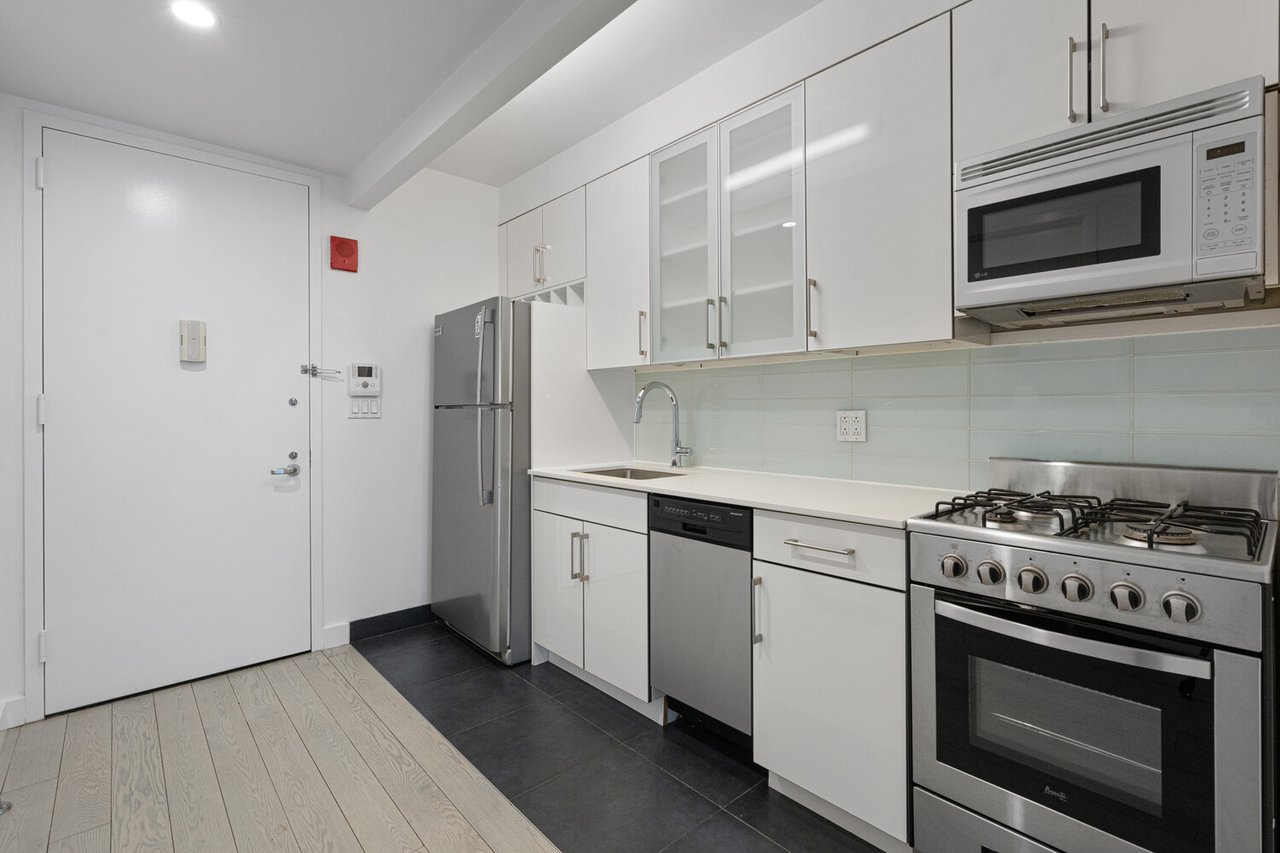 3 West 36th Street, Apt 7E