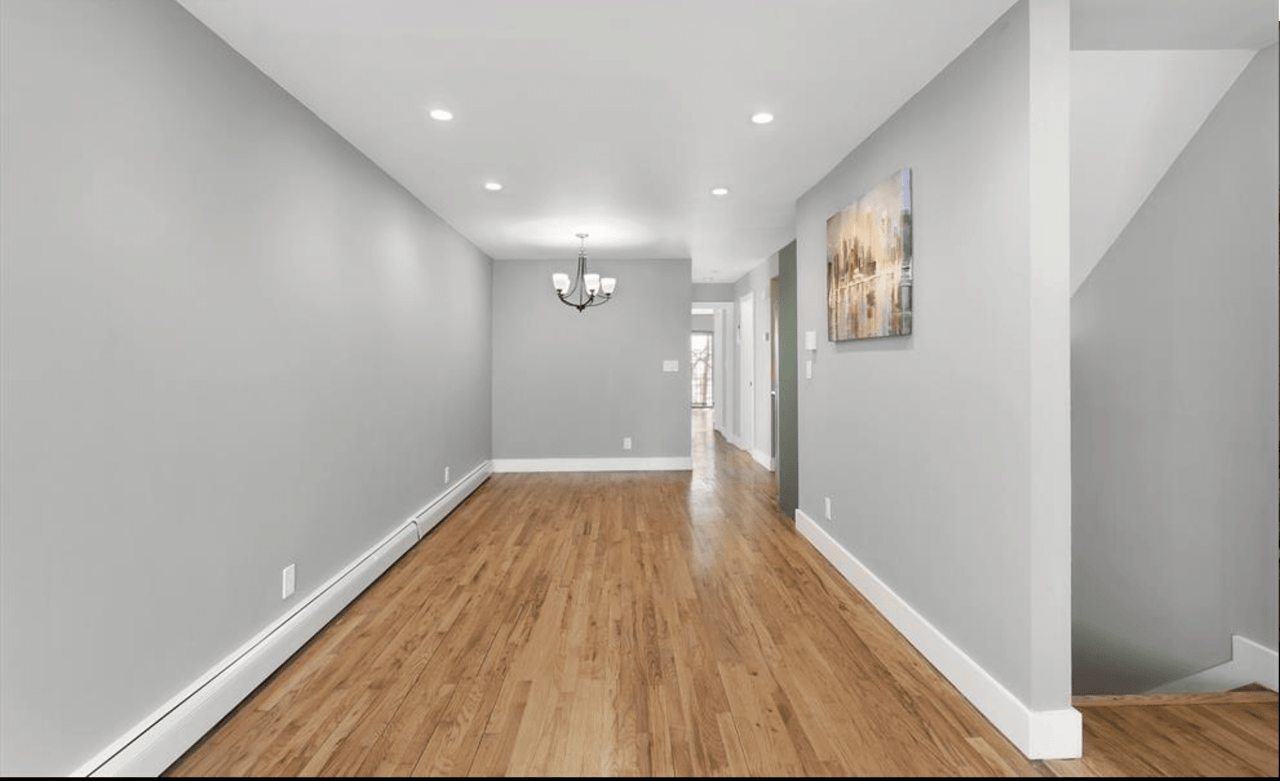 1410 Putnam Ave