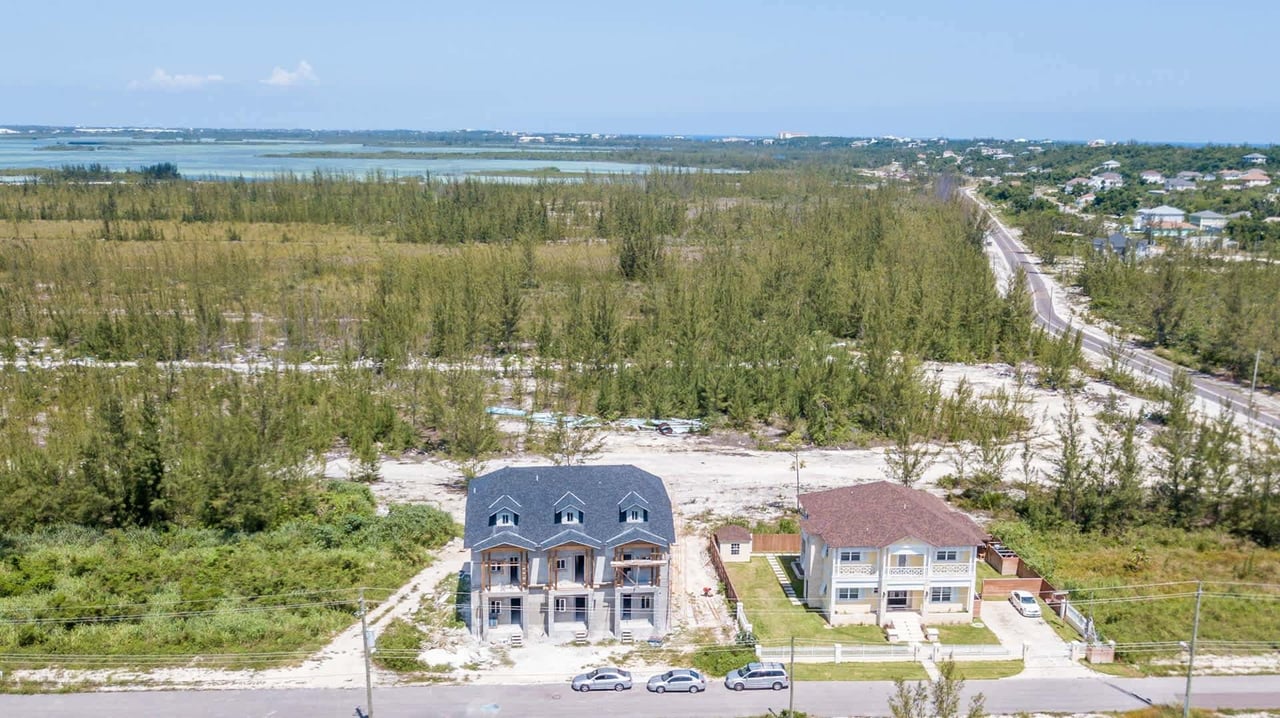 Triplex Lot 7 in Destini Lakes