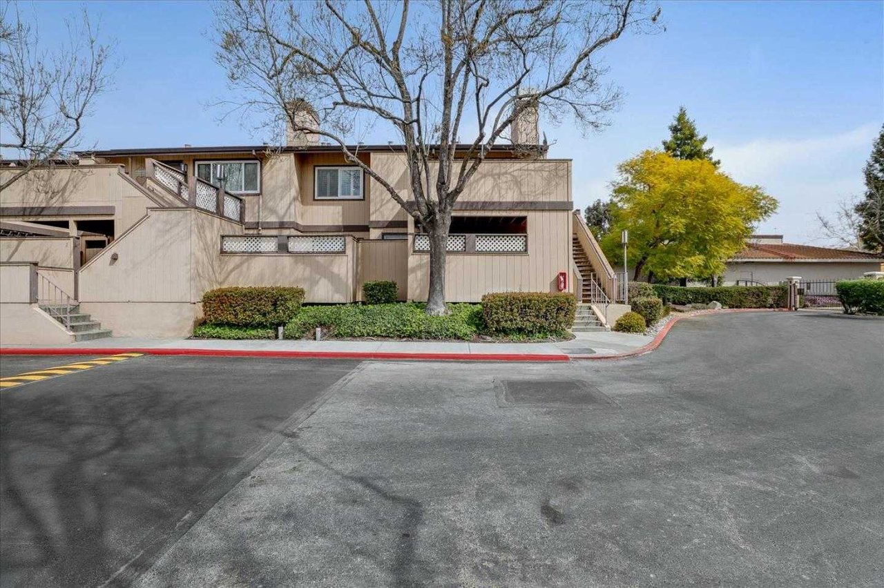 4 Silcreek DR