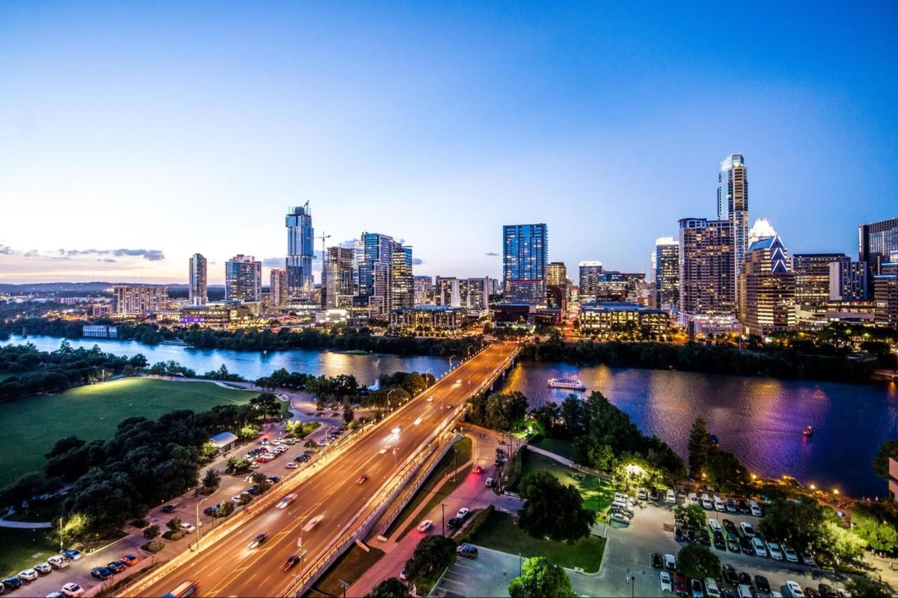 Things to Consider When Buying and Selling in a Changing Market