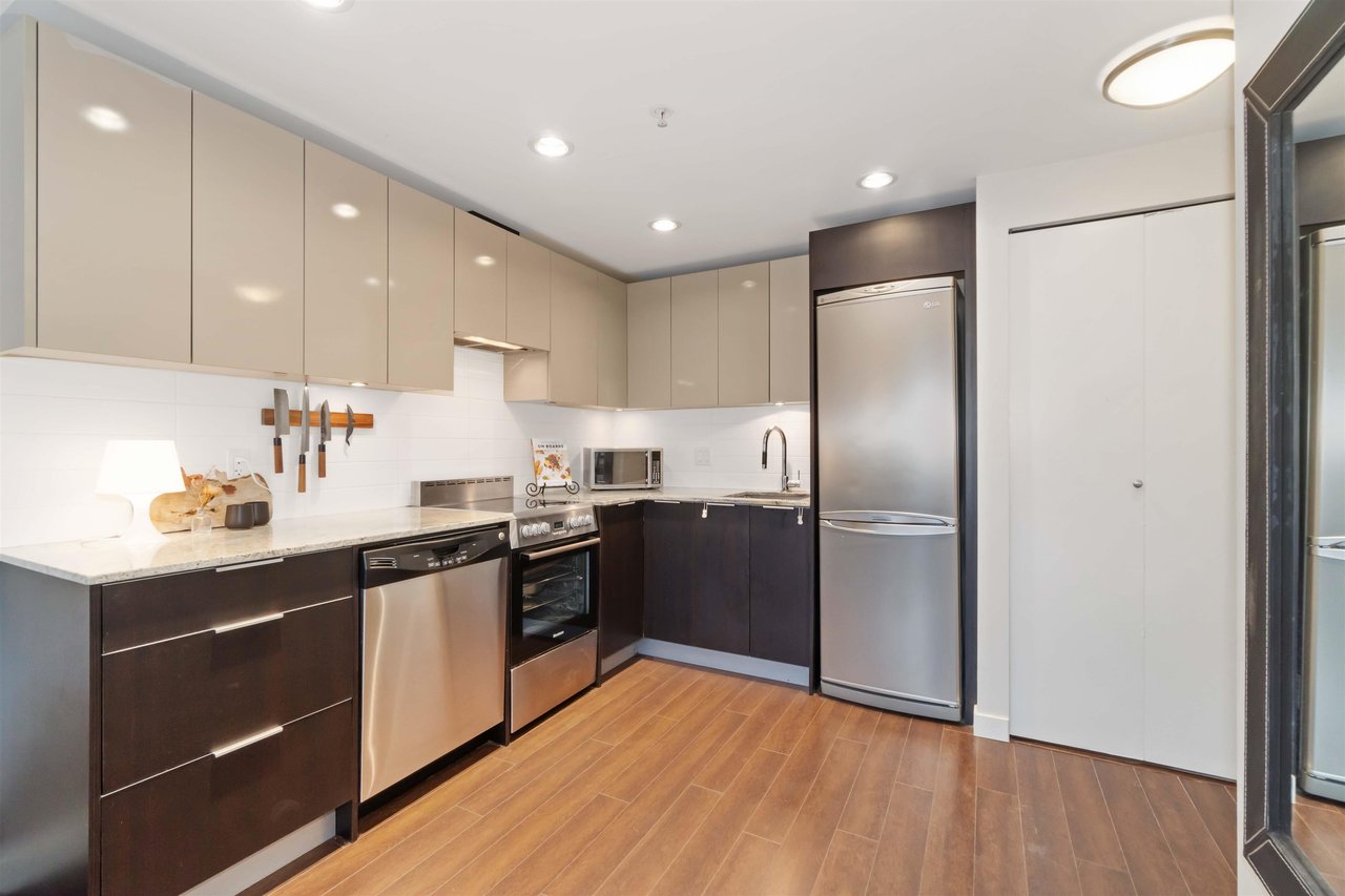 512-1919 Wylie St