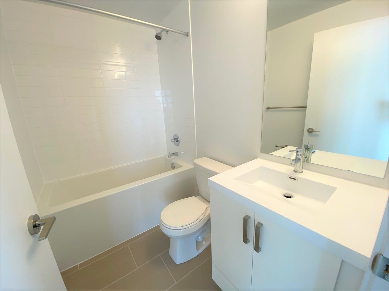 1603 Eglinton Ave W Unit: 1603