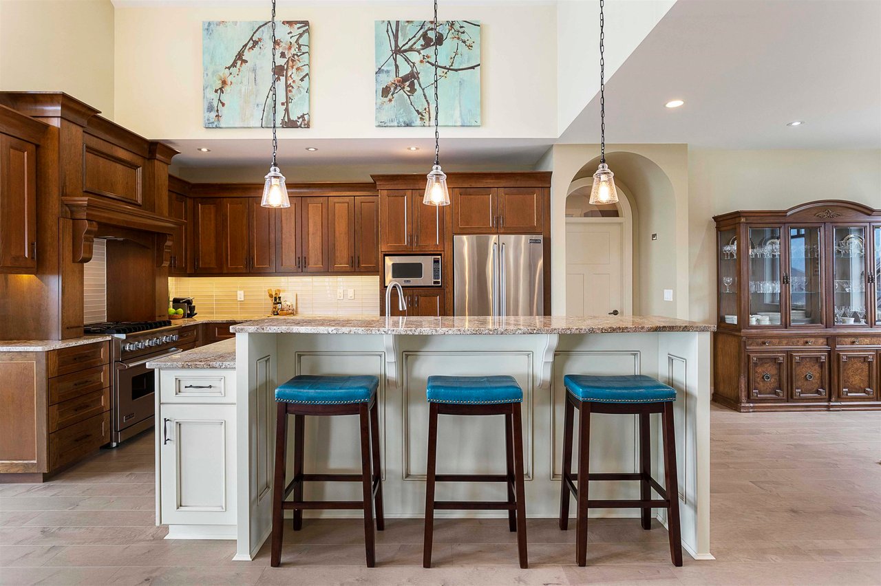 5399 Crimson Ridge