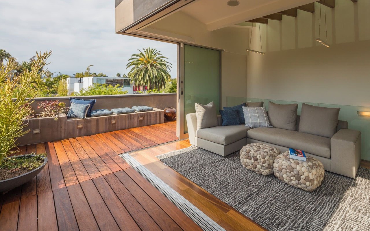 Contemporary Architectural on Double Lot