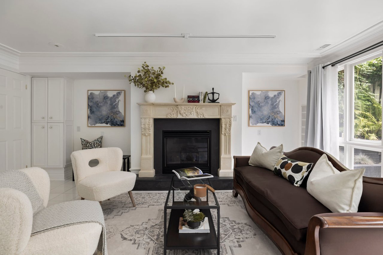 25 Gormley Ave