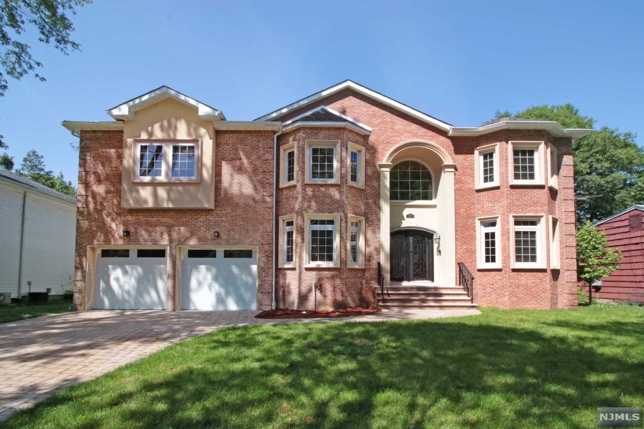 177 Mohawk Dr