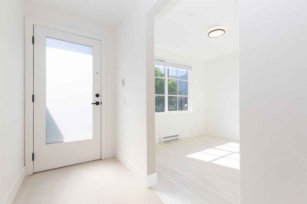 37985 Helm Way, Squamish