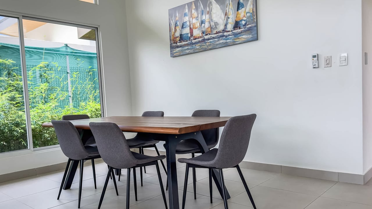 Uvita Paradise Brand New 3 Bedroom, 2.5 Bathroom Modern Home
