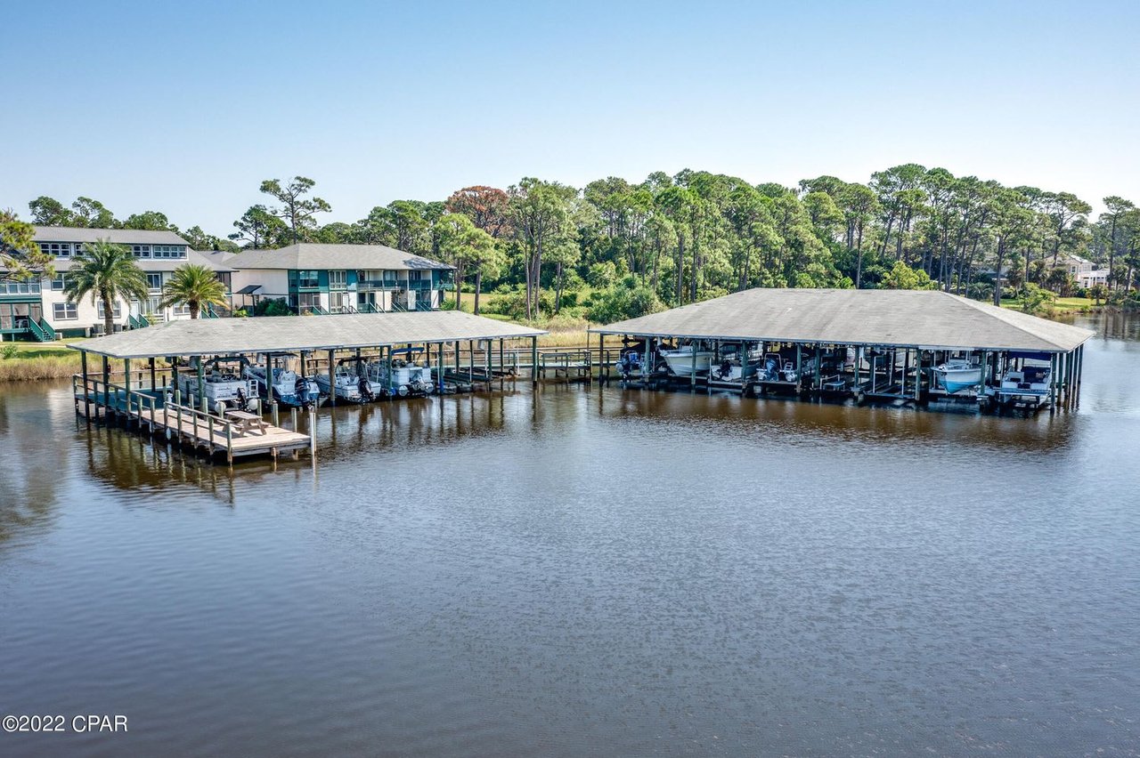 7813 N LAGOON Drive Unit 7C