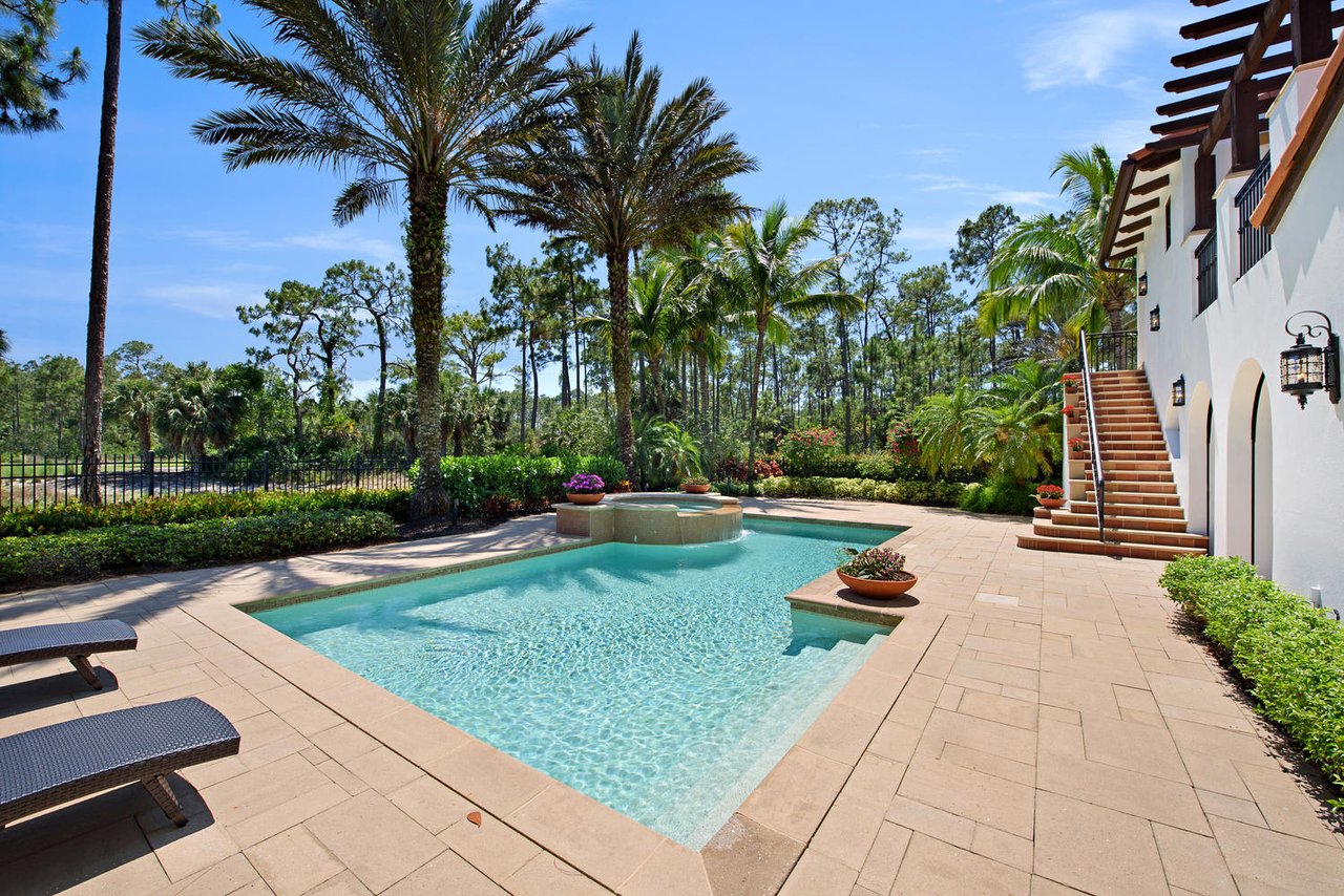 10838 Est Cortile CT