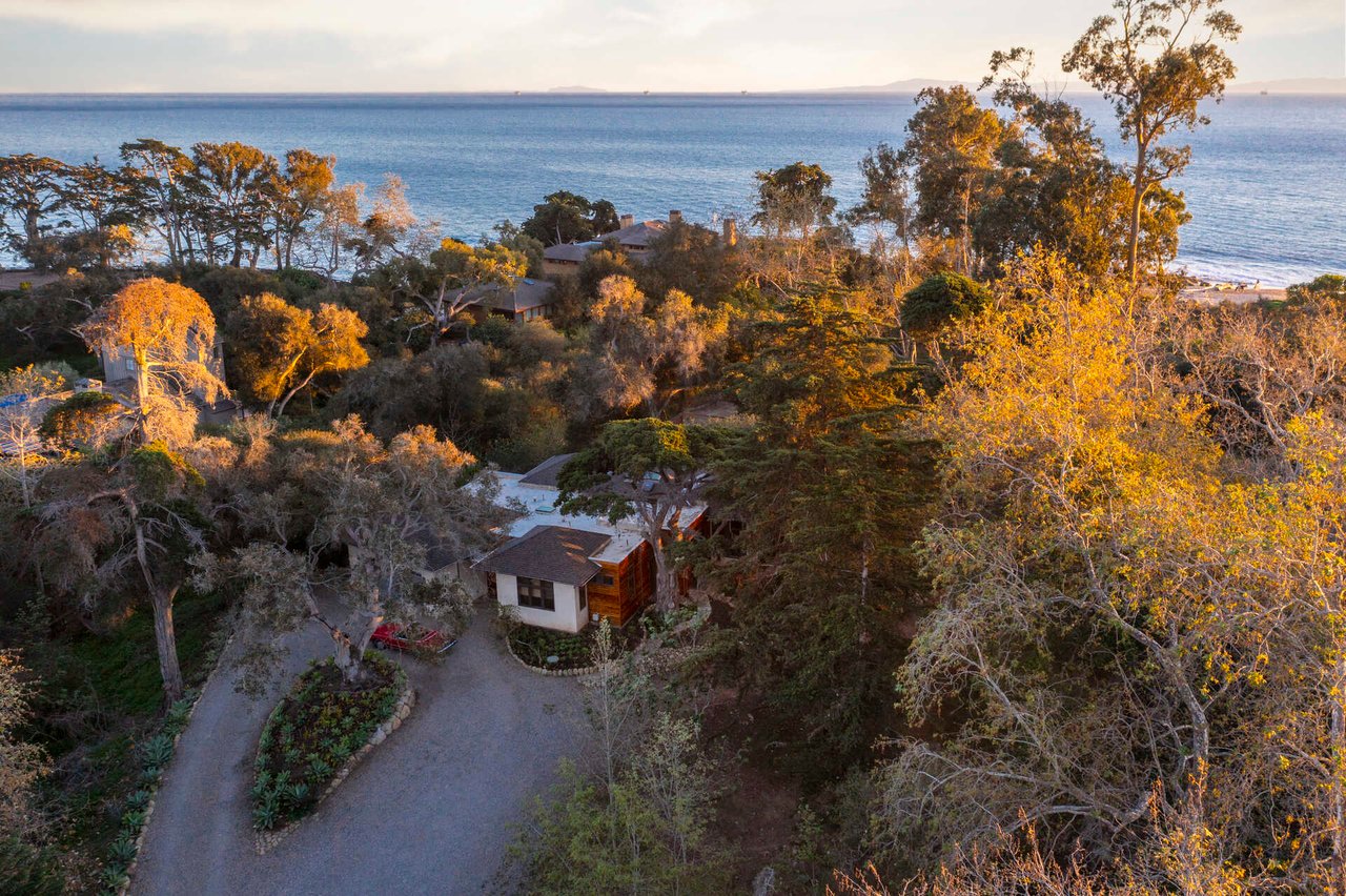 California Home Next to Kevin Costner’s Lists for $109 Million