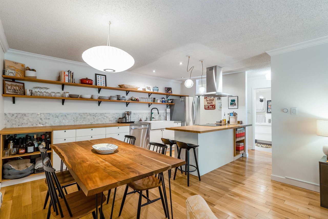 106-319 E 7th Ave