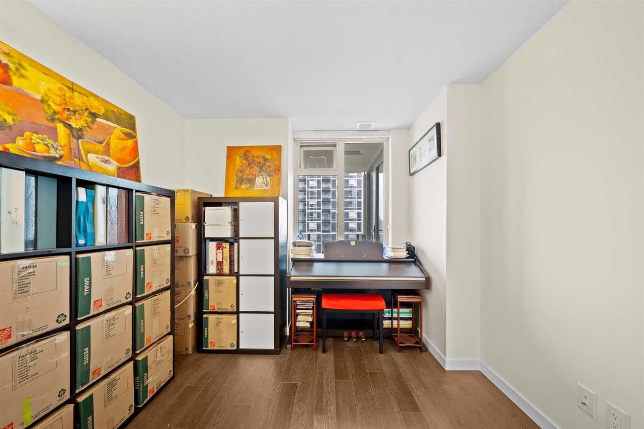1808-5515 Boundary Rd