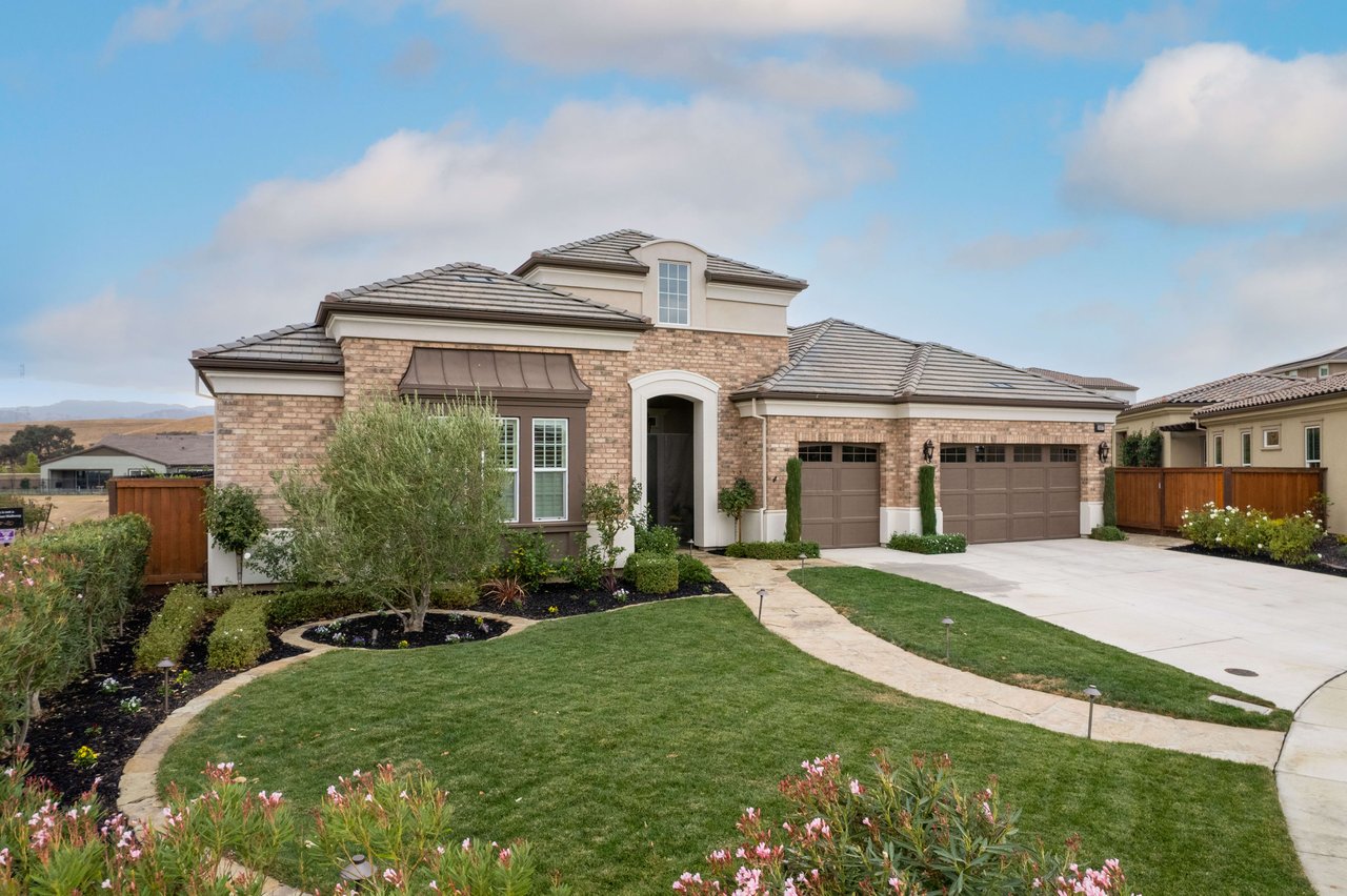 9 Tips in Determining When to Sell Your Home