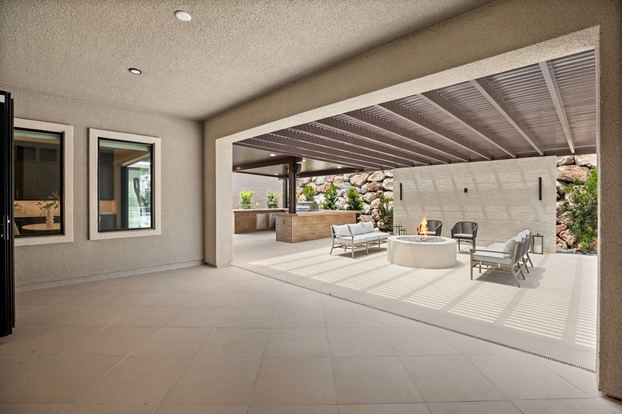 423 Sand Dune Arch Street 