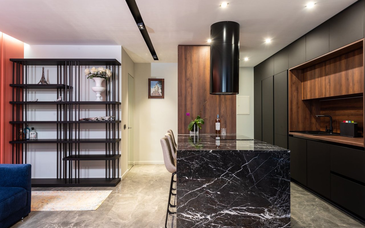 What You Need to Know Before Buying Into an HOA