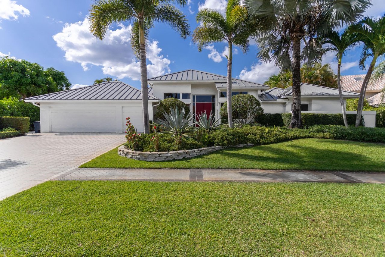 17160 Northway Cir