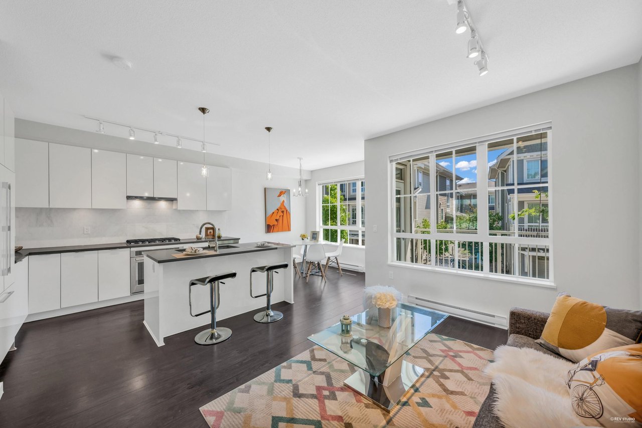 4-5510 Admiral Wy