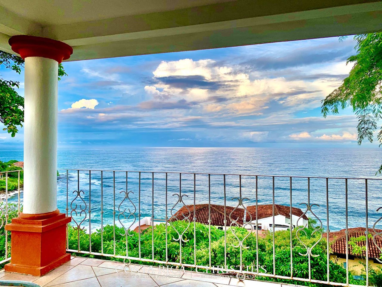 Casa Ensueño Ocean View