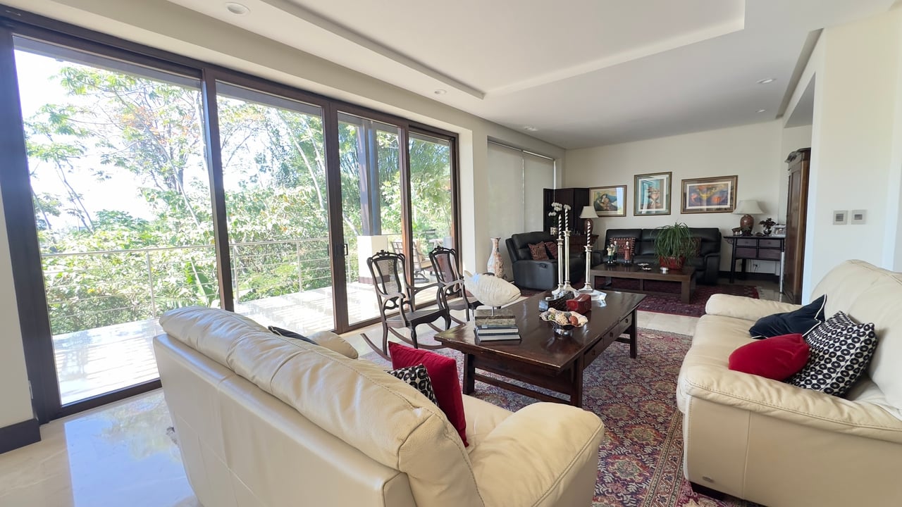 Multi Level Contemporary Estate, Curridabat, San Jose