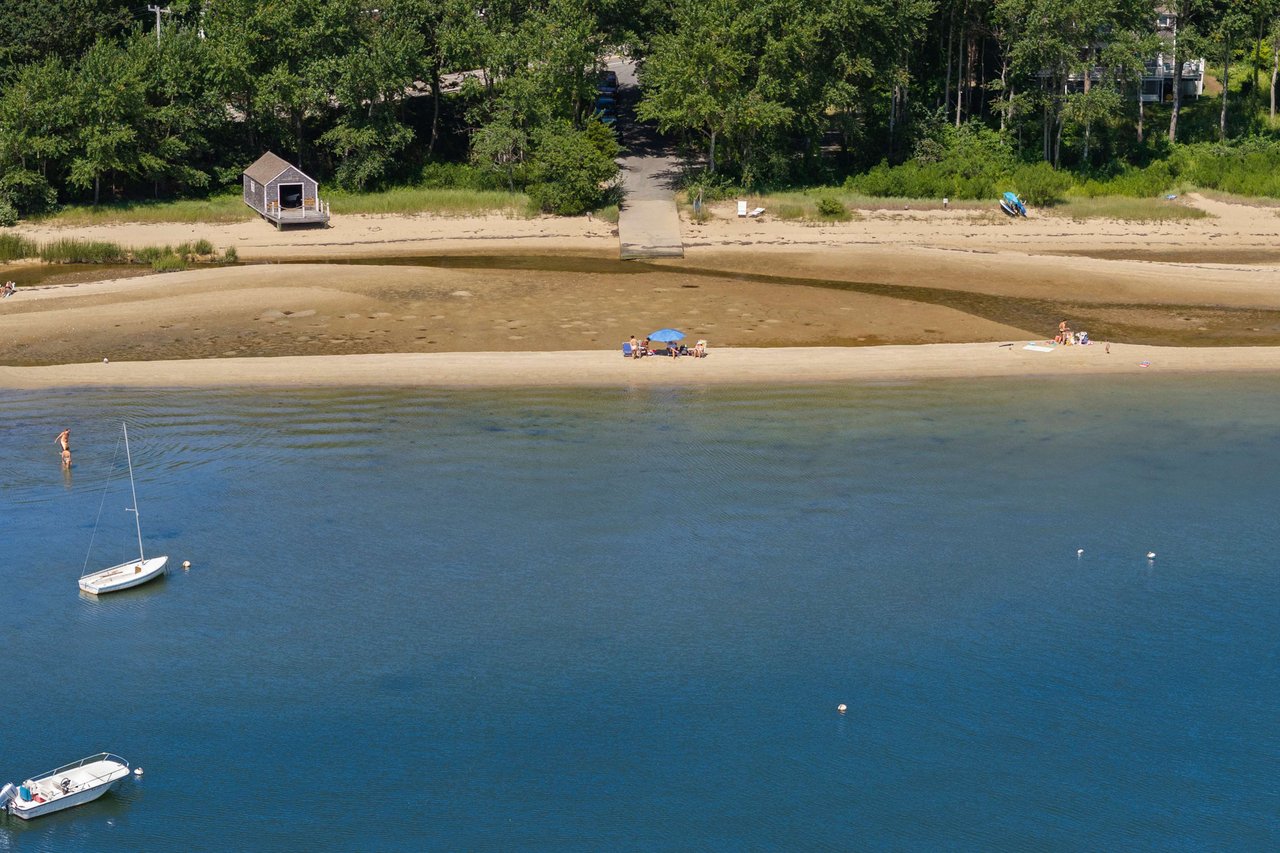 Waterfront on Little Pleasant Bay