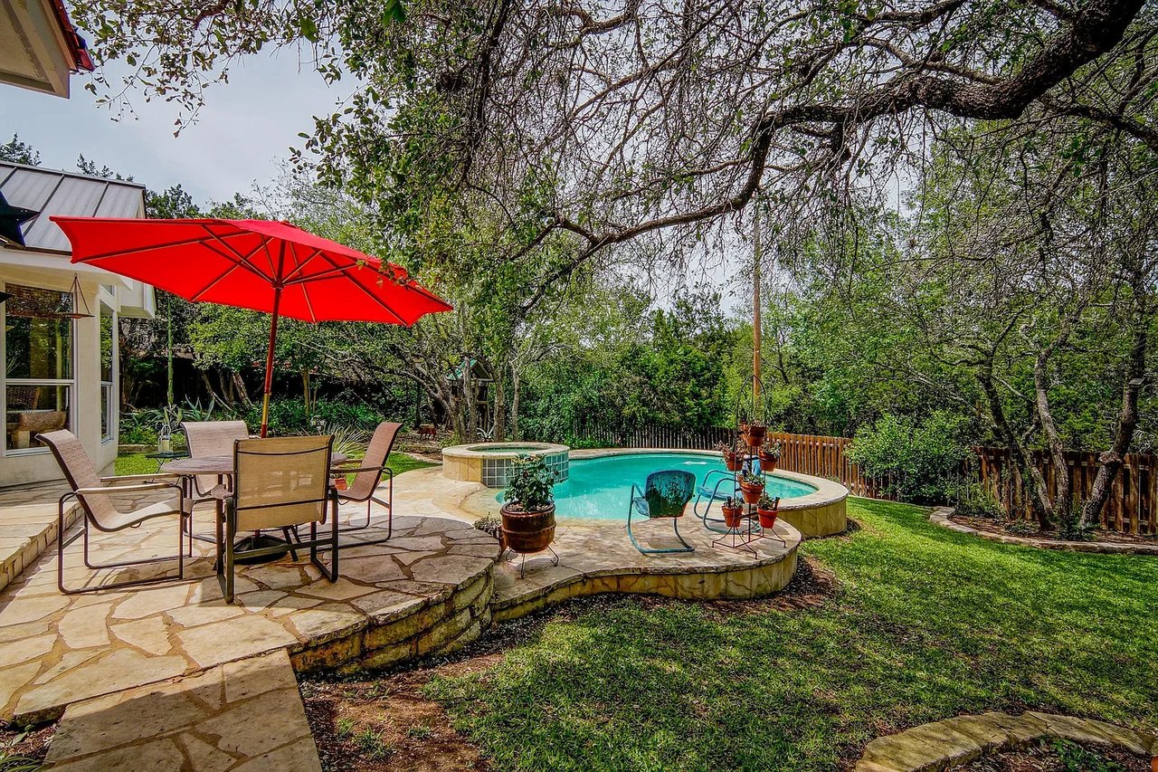 403 Palos Verdes Dr
