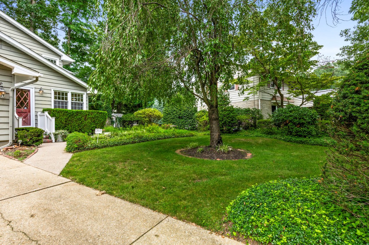 1625 Cedar Ave