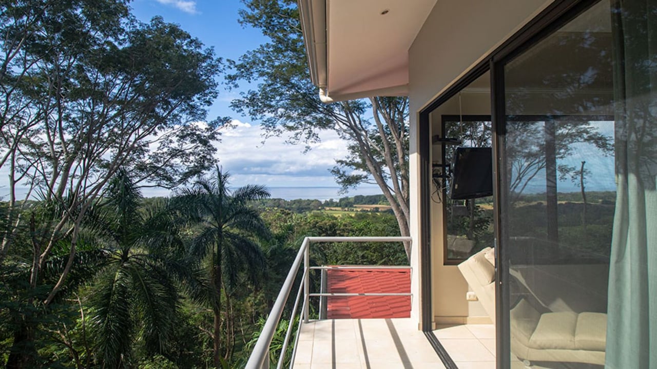 Ocean View Infinity Pool Home, Dominical, Puntarenas
