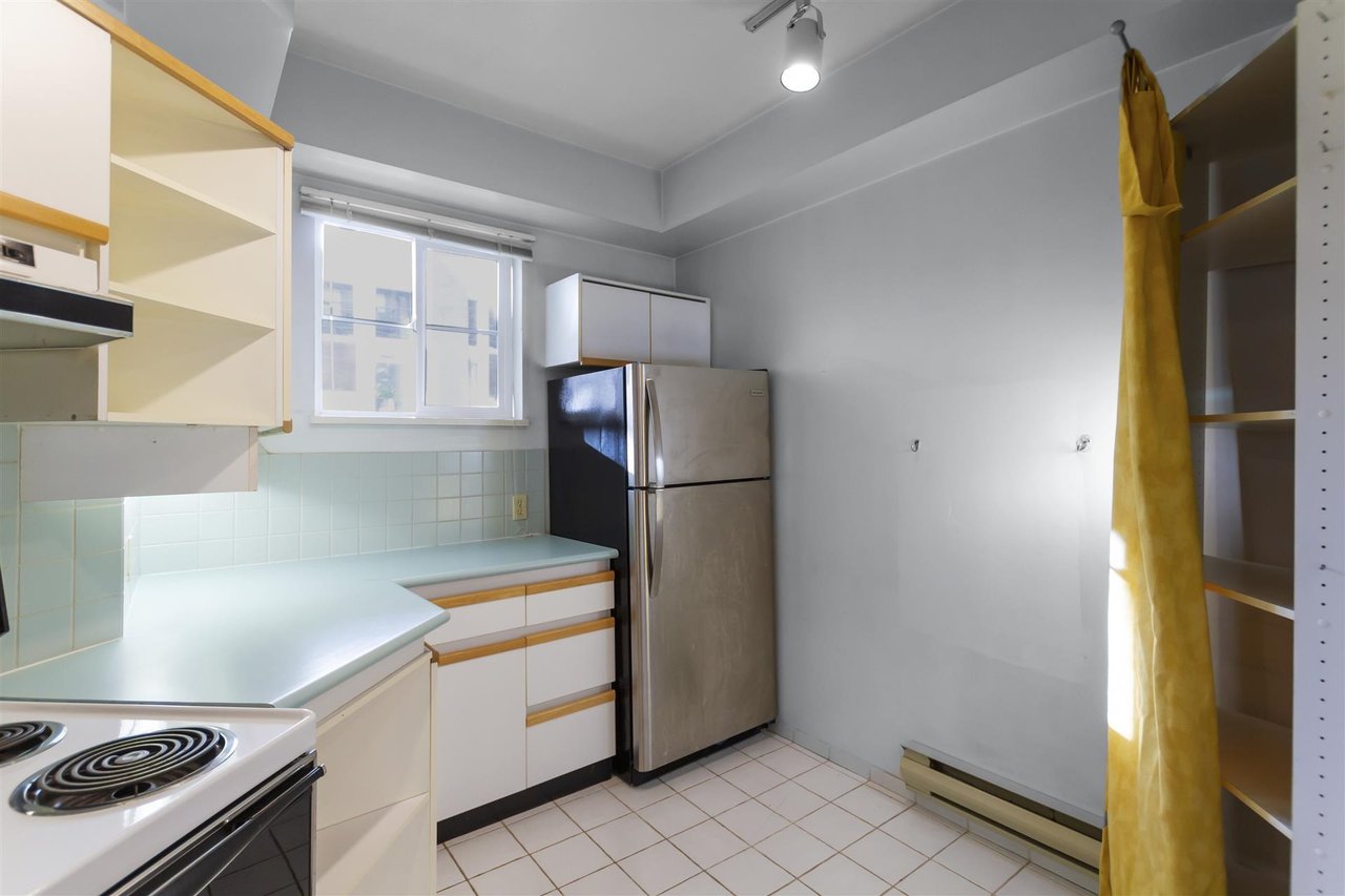 105-2175 W 3rd Ave
