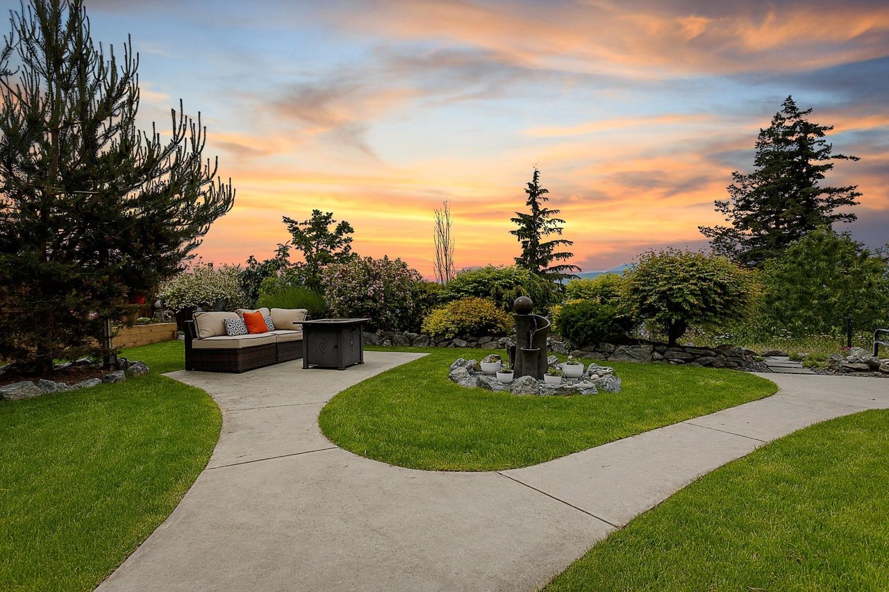 5399 Crimson Ridge