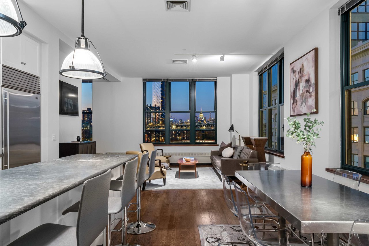 30 Main Street, Unit PHB