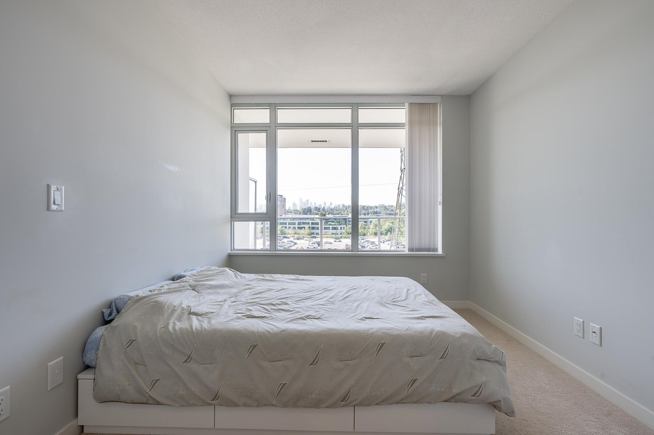403-2388 Madison Ave