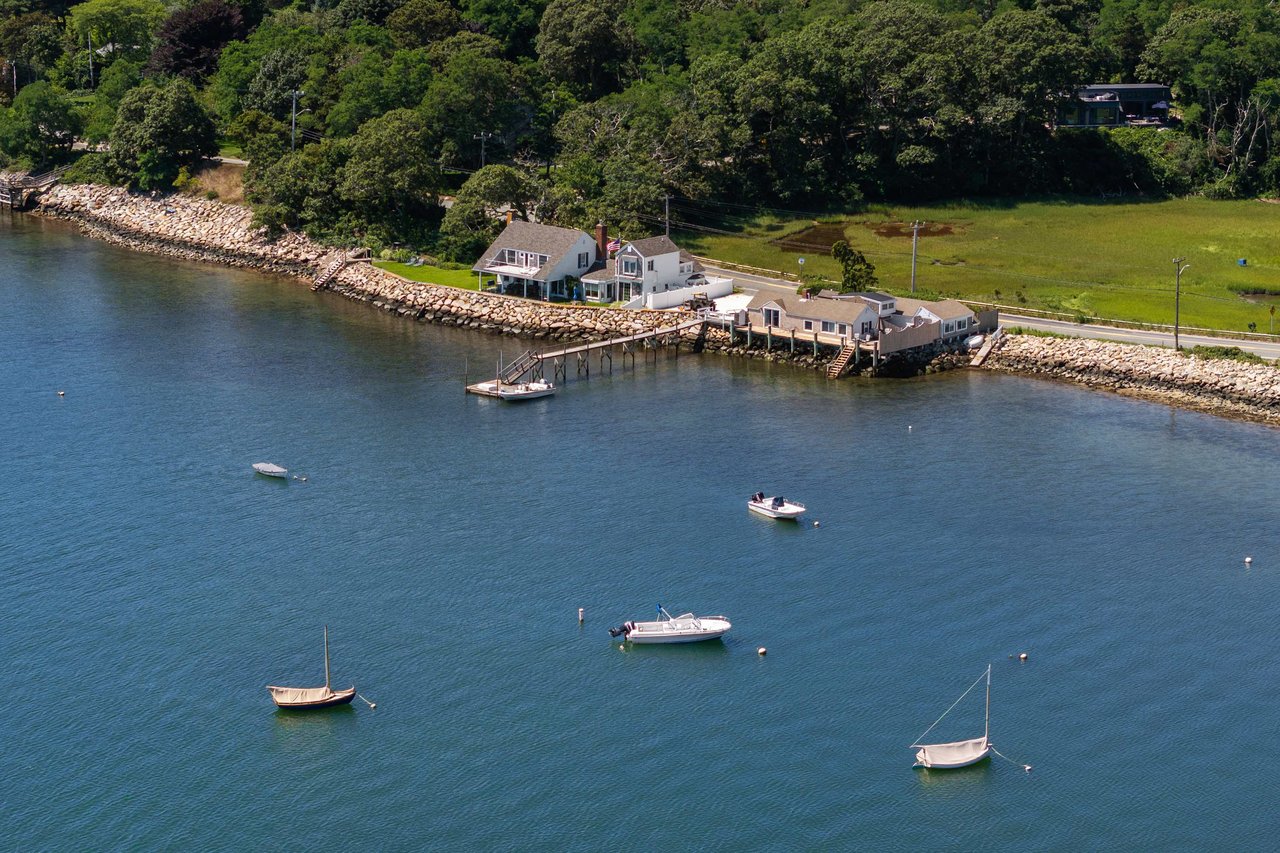 "Topside" on Pleasant Bay