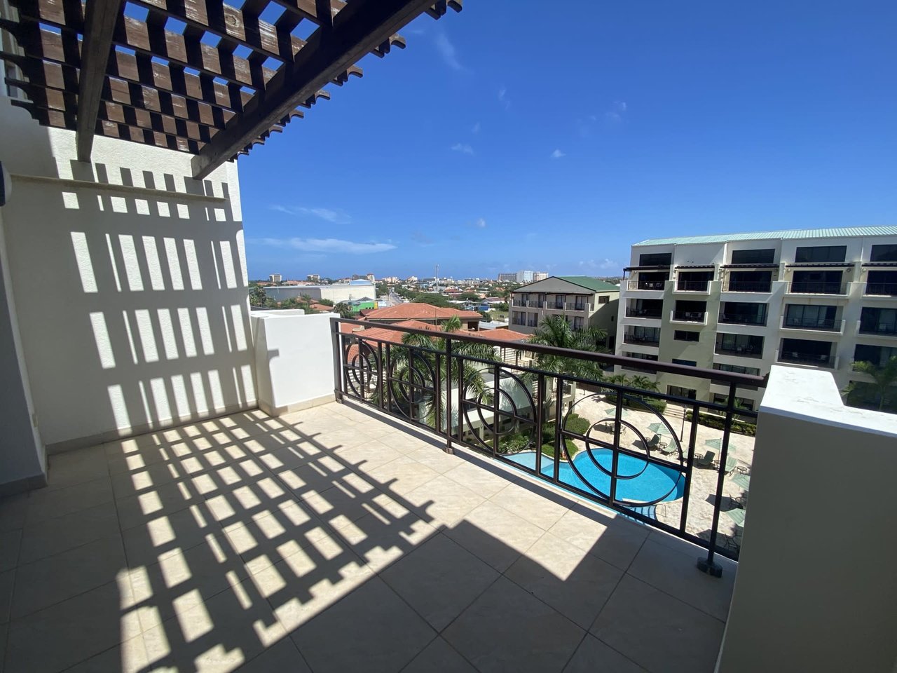 Palm Aruba Condo 5th Floor