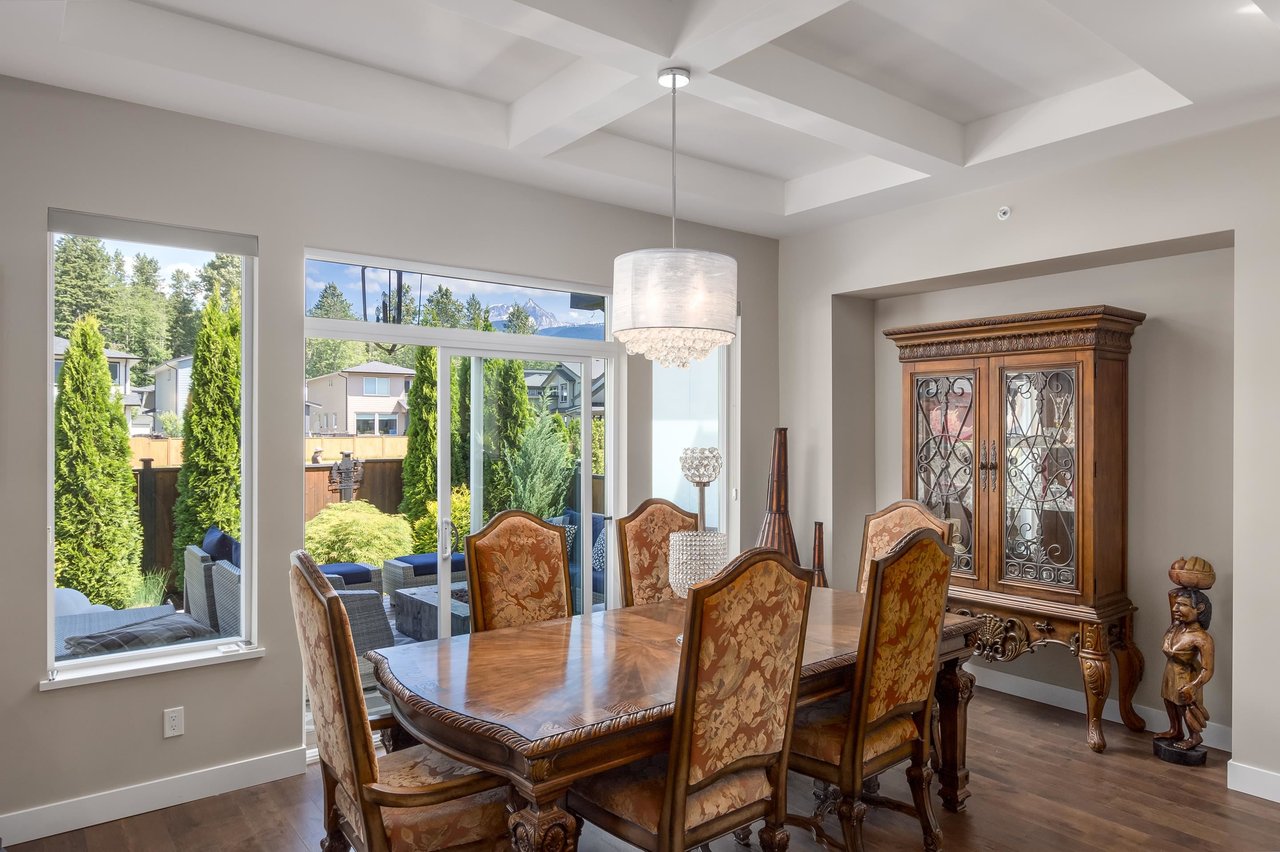 39279 Mockingbird Cres