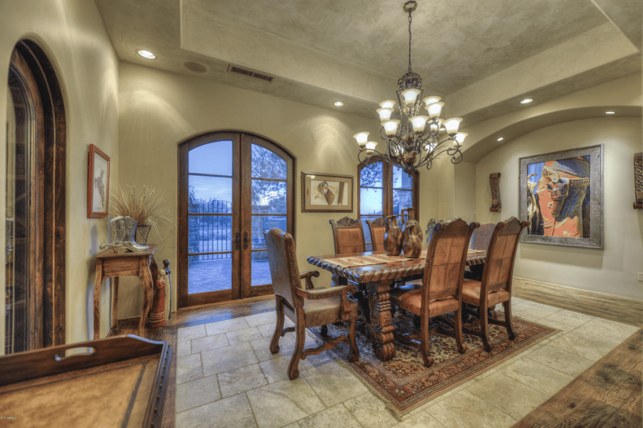 Luxury custom home in Scottsdale, AZ