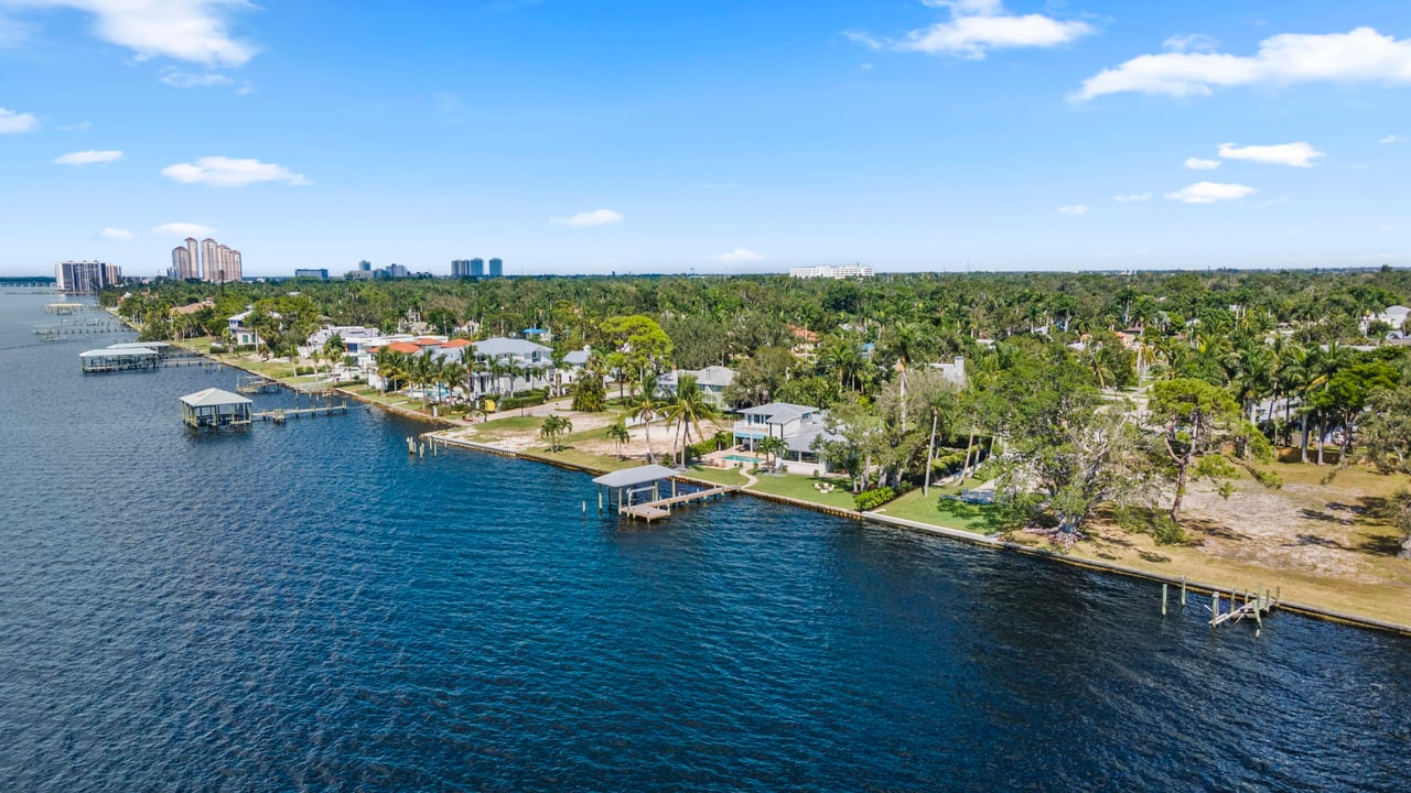 Riverfront Gem 1209 Coconut Drive Fort Myers FL 33901