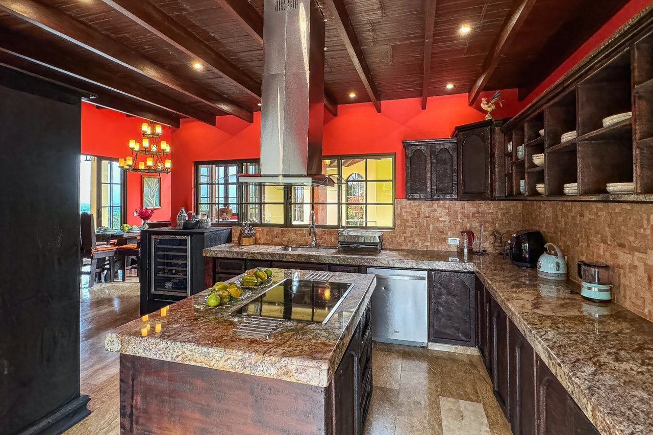 Grand Luxury Estate, Perez Zeledon, San Jose
