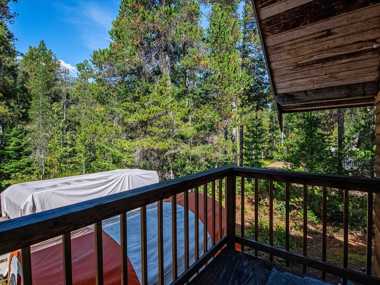 17 Garibaldi Dr