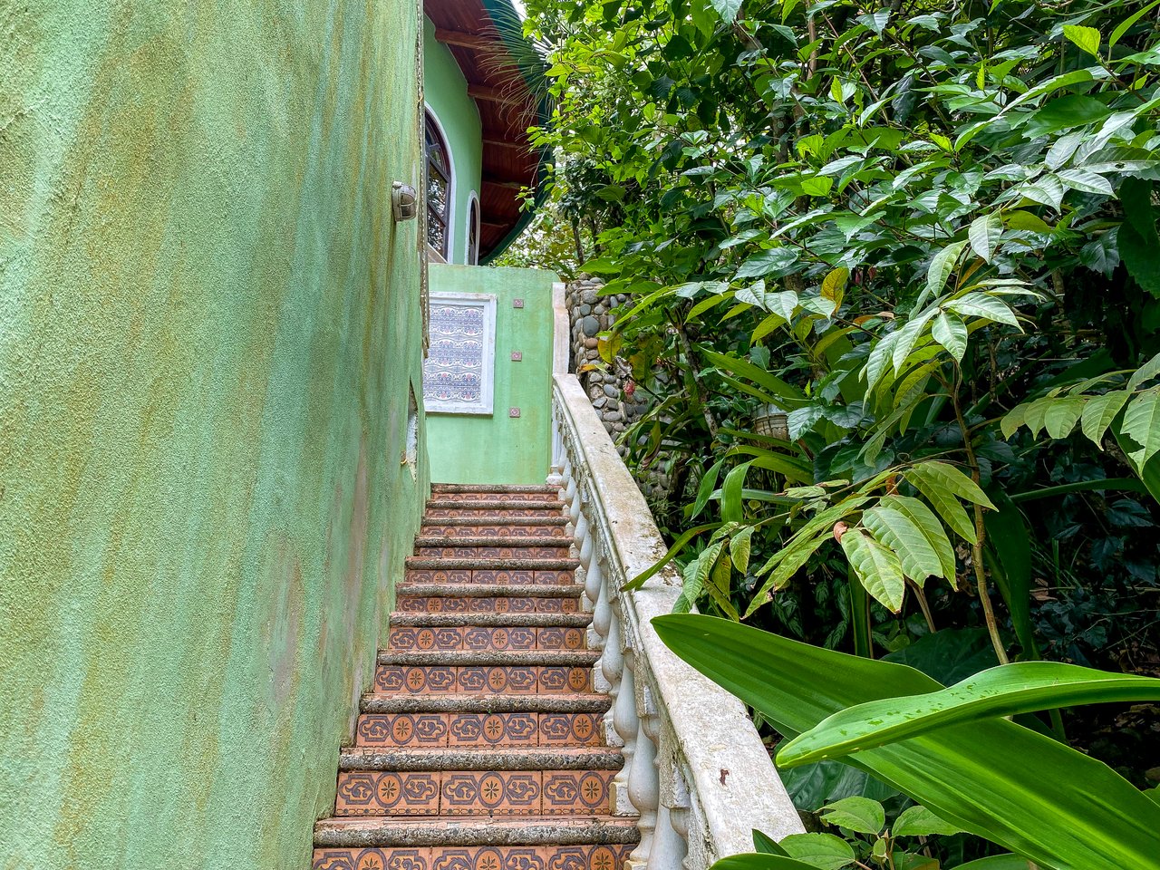 Ocean View Home for Sale in Ojochal with Pool & Jungle Views