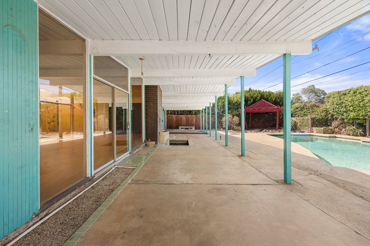  Eichler Home For Sale in Orange — Bring the Vision...This one won't last!
