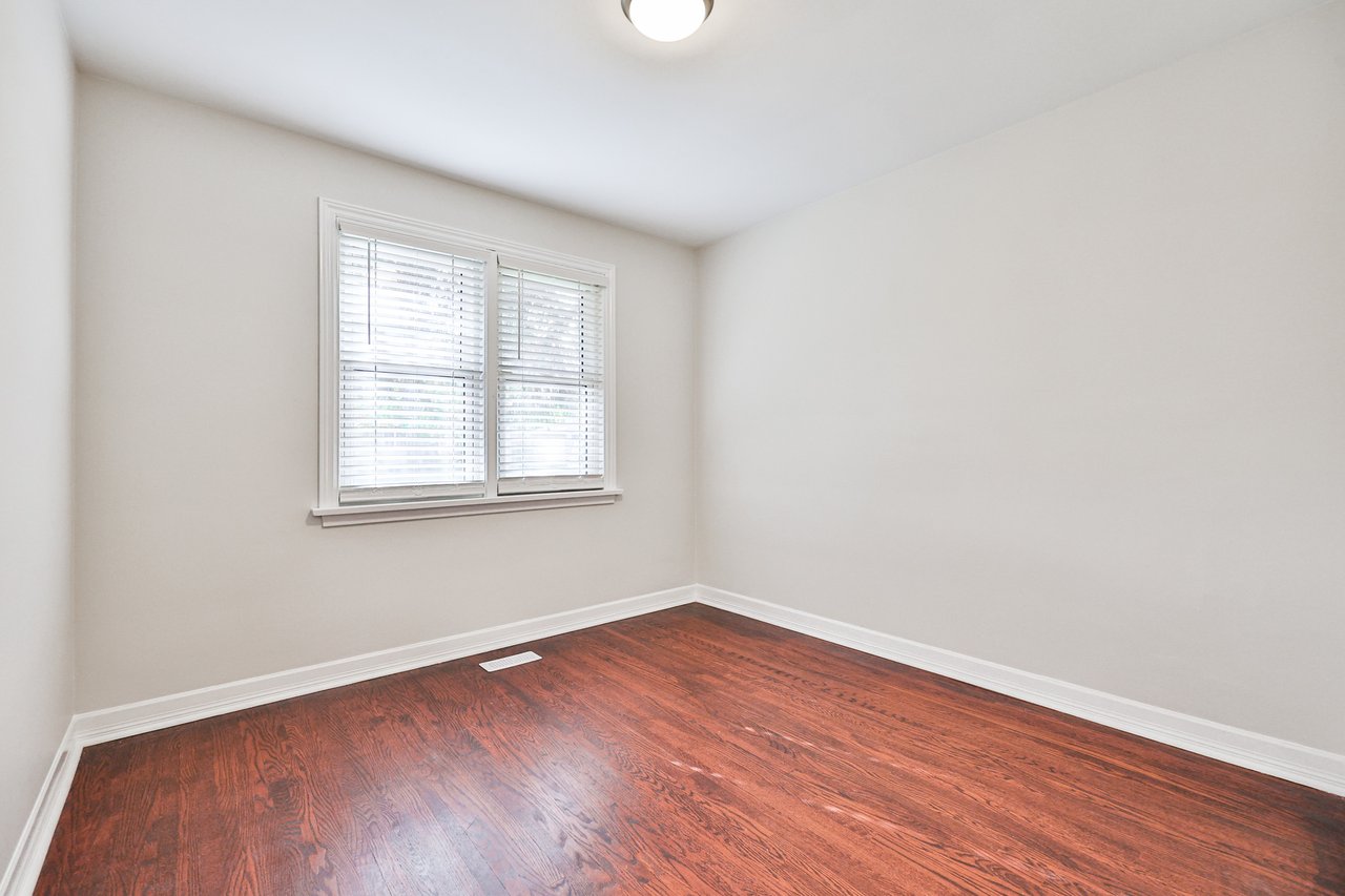 2063 Hixon Street, Oakville